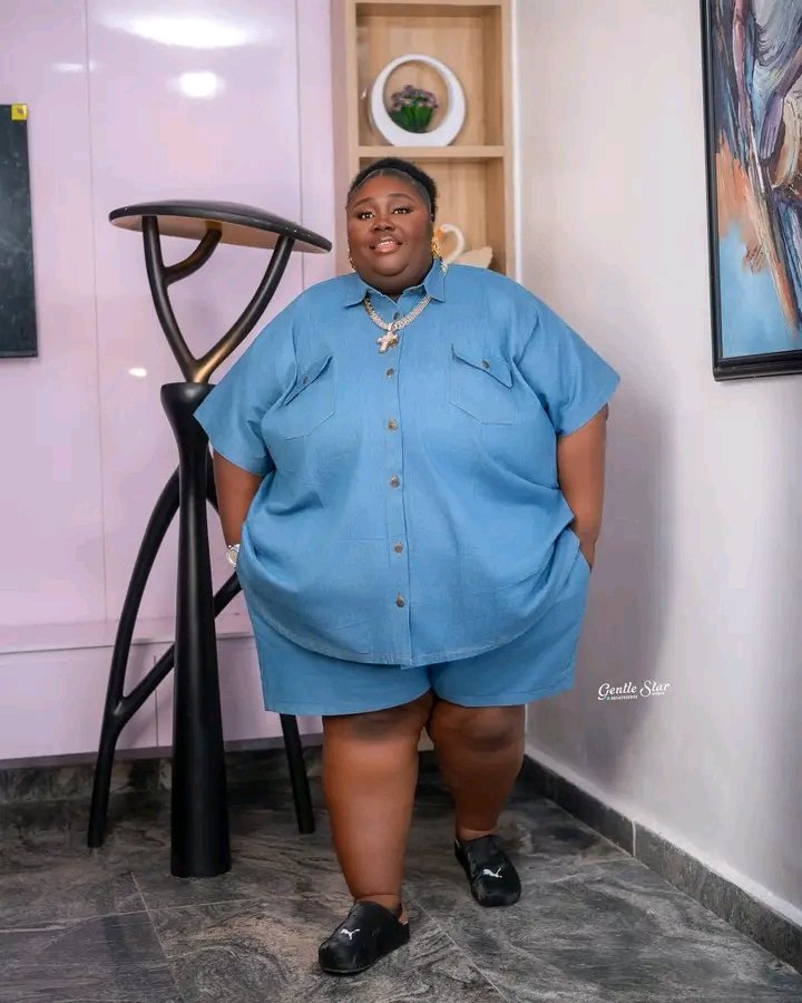 Miniceleb4's tweet photo. Who still remember this actress, Omo money dey really dey change person ohh https://t.co/zK8Lxd2056