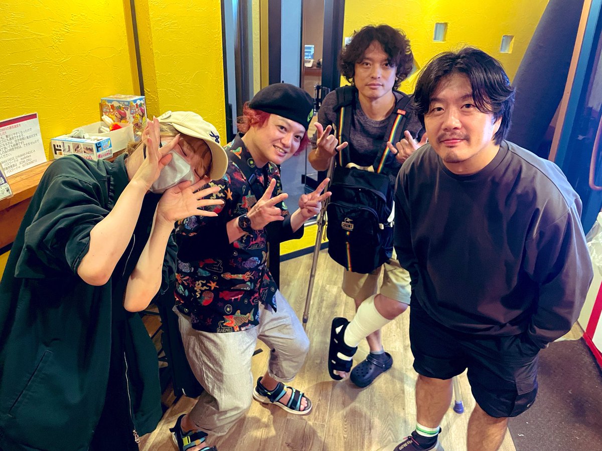 riu_uta's tweet photo. 10.3の通しリハ1日目終了。
ヘトヘト！心地よい。

しかし強すぎる。自信しかない。
このメンバーにマルホイ🎷入ってスタッフが足場固めてくれて、目の前に予約してくれたあなたが居るなんて強すぎる。
強すぎるぞ！

まだギリ前売りいける🔥

乗れるならノッちゃいな！

https://t.co/wK2Mvyutya https://t.co/i9lVNOOu36