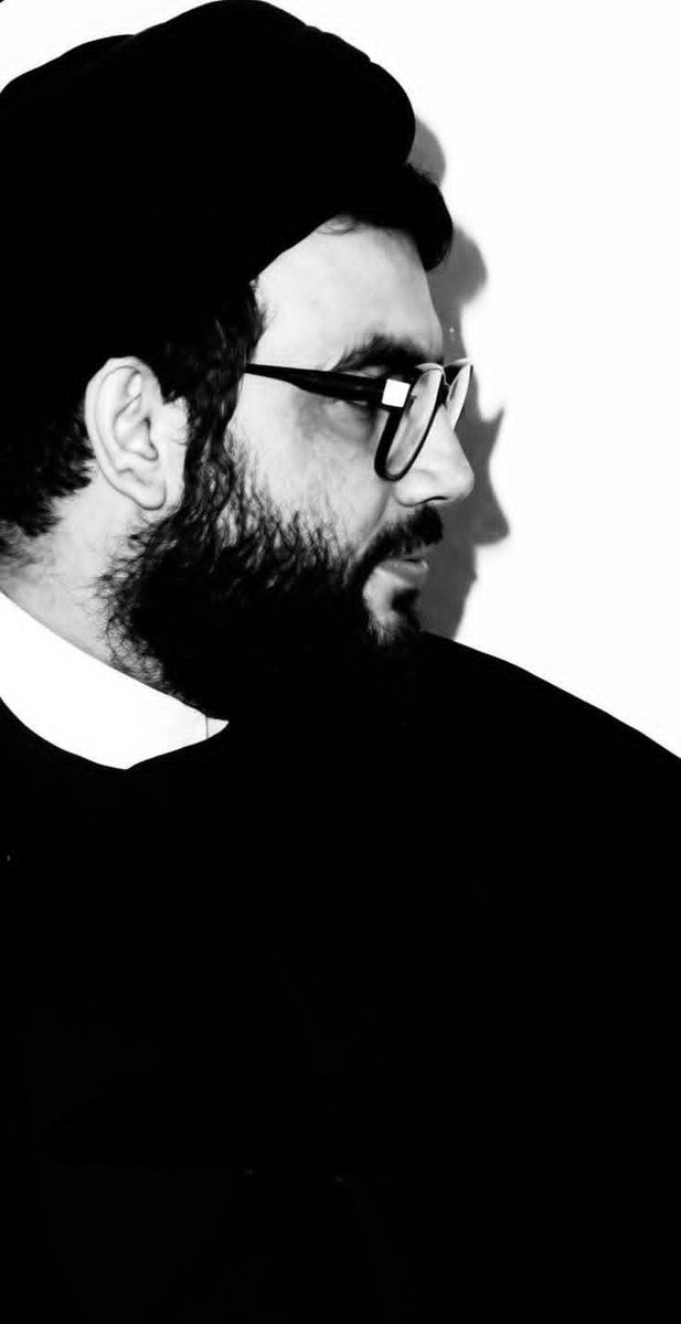 jamalhaydar85's tweet photo. لم يكن خفيا كما  ظننا، كان حاضرا بيننا، يرانا،يشعر بنا،يطوف الشوارع خفية ليطمئن علينا...❤️‍🩹 https://t.co/gjWcUICjK4
