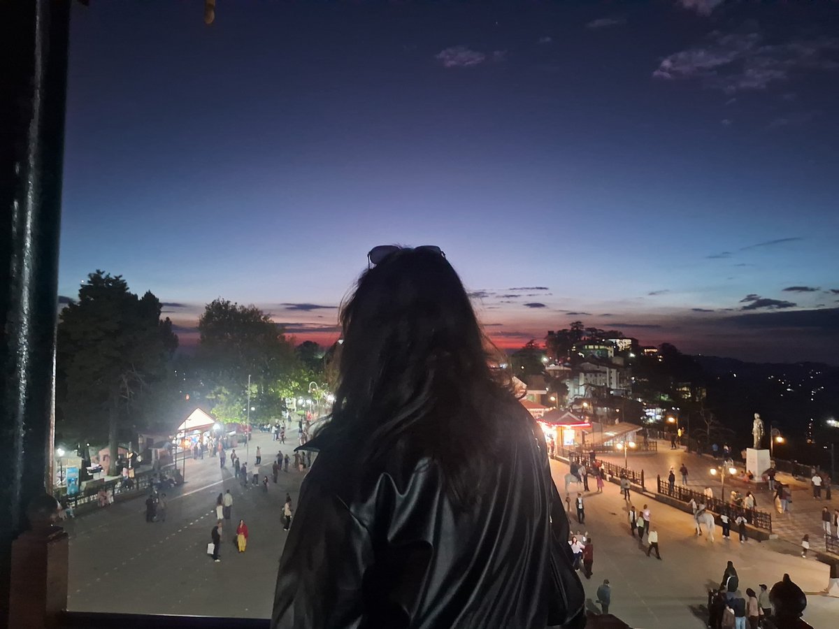 21_harshisharma's tweet photo. A beautiful day at the 12th International Film Festival,Gaiety Theatre,Shimla.Watched wonderful films/documentaries—such a joy to witness regional cinema and stories from across the country and beyond finding their space.
#12thInternationalFilmFestival #GaietyTheatre #Shimla https://t.co/kwsfSM69Vd