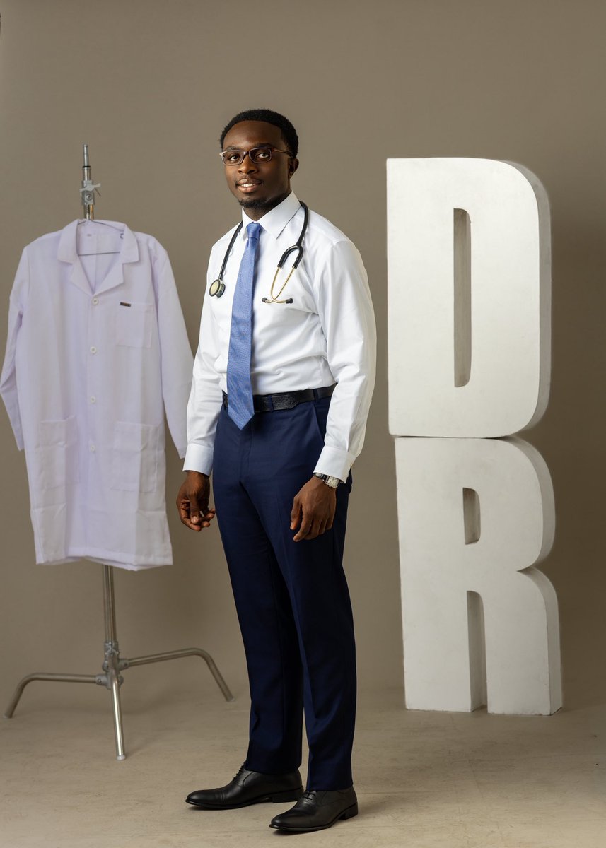 jadampare's tweet photo. Last Friday, I brought to an end my 7-year journey as a medical student at KNUST.

Over the years, the different experiences, challenges, bonds and milestones have become lifelong memories.

It has been a long journey, but one I am deeply grateful for. All praise belongs to God🙏 https://t.co/dSXc887D2m