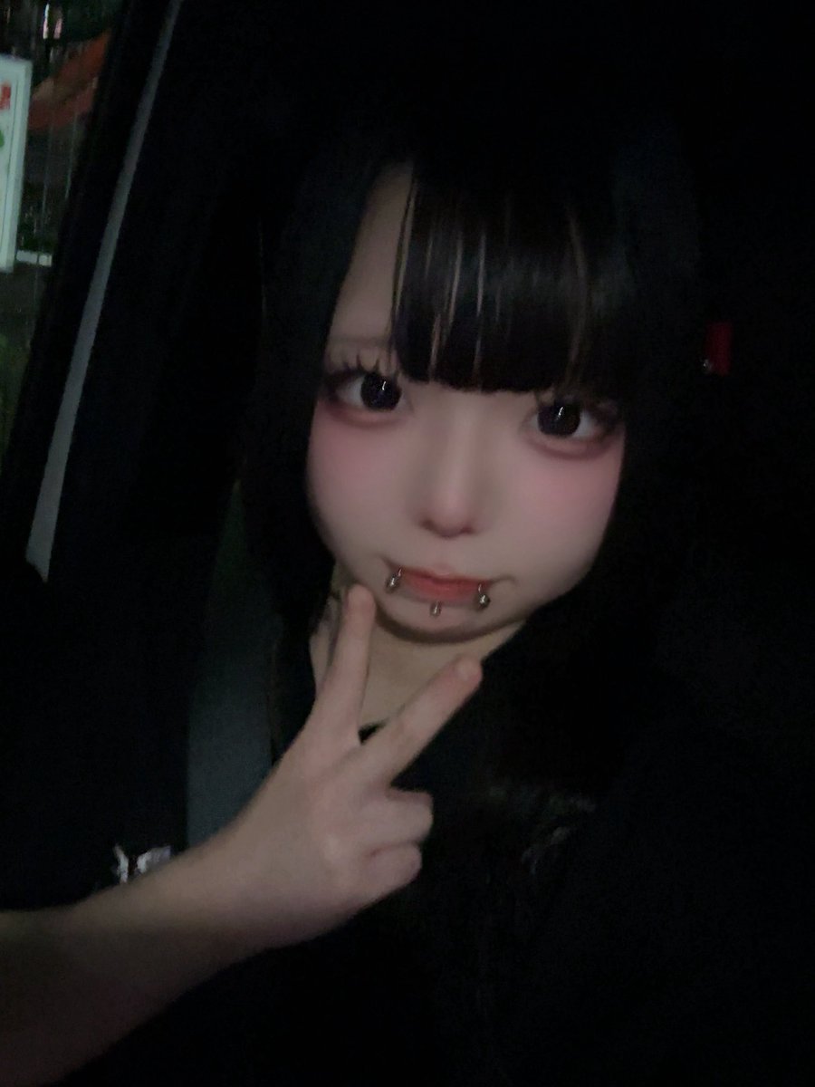 Furan_222's tweet photo. おきゅおわしております❕ https://t.co/DNxcyTtKQb