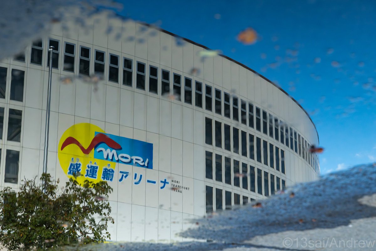 KS_13sai's tweet photo. ミリ14th→パラレル回廊→青森ロケ→MSP 全行程終了
特に青森では同行していただいたSierraさん、MSP Day1の朝5時半まで家で編集作業をさせてくれた連番のおかげでSparkleの実写MVが完成しました。この場ではありますが感謝を申し上げ、謝辞とさせていただきます。 https://t.co/uxj55V5NuH
