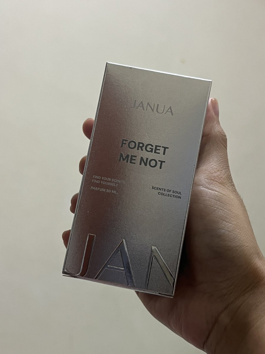 real__mayly97's tweet photo. ส่งต่อน้ำหอมแบมแบม JANUA FOGET MENOT 1 ขวดค่ะ เราฉีดไป 2 ครั้ง ราคา 250 บาท ส่งฟรีค่ะ #น้ำหอม #janua #น้ำหอมแบมแบม #ส่งต่อน้ำหอม #forgetmenot https://t.co/KdGKkVq6FT