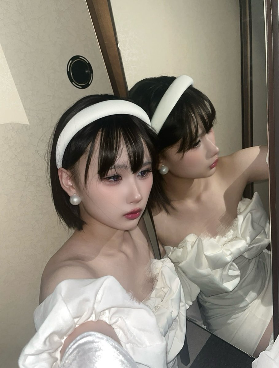 go_too_hell_'s tweet photo. ⚠︎cos

鏡越しsua https://t.co/ZnGAjmQqTM