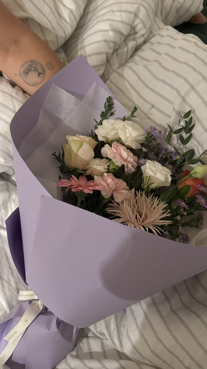19_01__'s tweet photo. 1100❤️
너무 고맙구 사랑해 https://t.co/pkGHCNJBMf