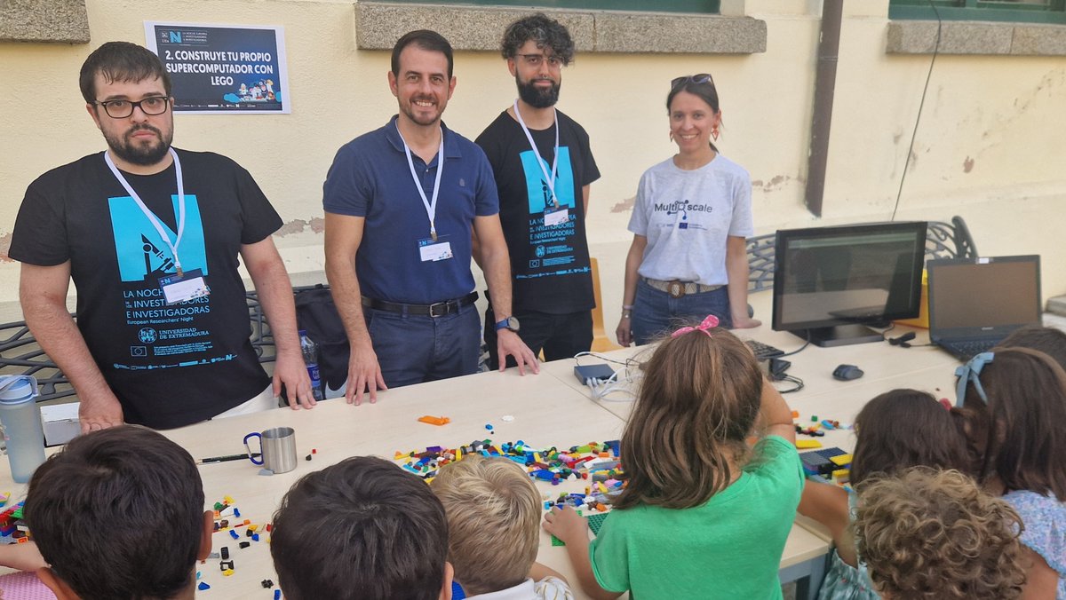MultiXscale's tweet photo. Last  Friday, we were thrilled to collaborate with the activity  “Mini-supercomputers in your hands, made with LEGO bricks”, organized by @COMPUTAEX at  Espacio UEx, @infouex, in Cáceres (Spain), in the framework of the #EuropeanResearchersNight

➡️ https://t.co/h1kjHK1Xhc https://t.co/Yg6Ygvv89a