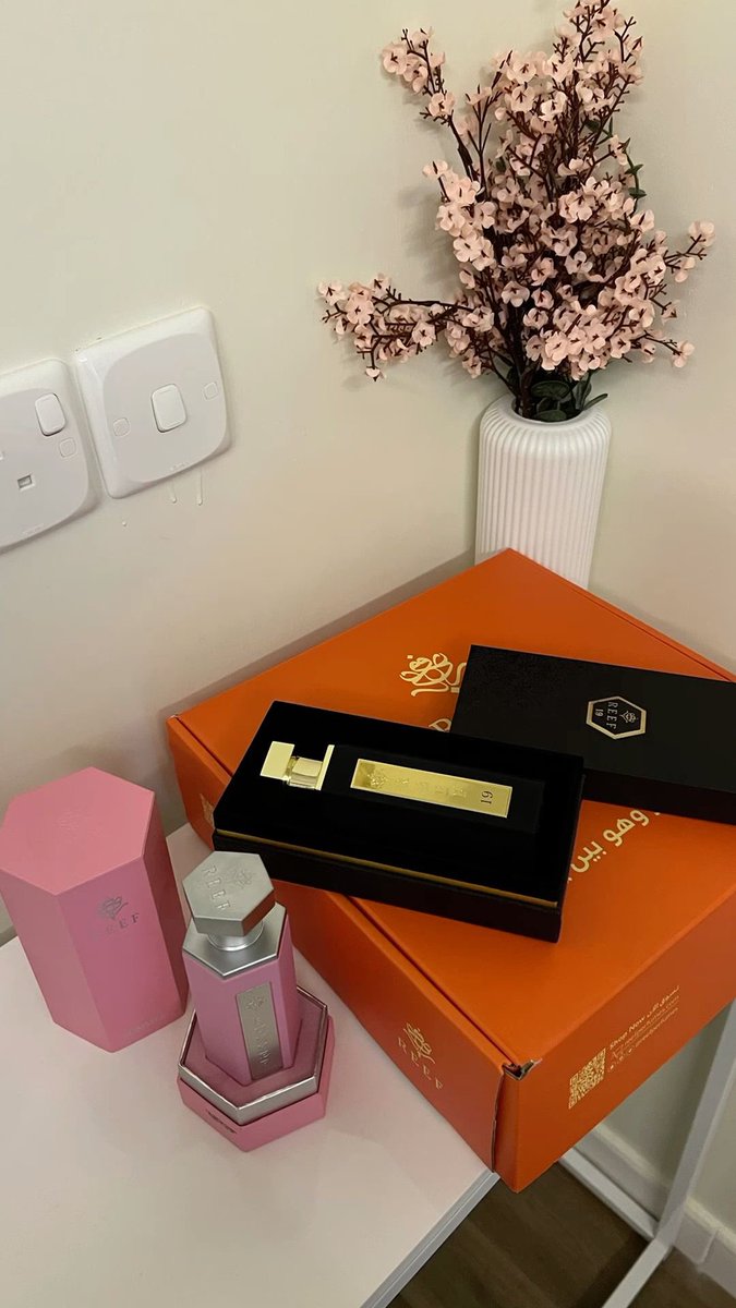 iee_i3's tweet photo. عطور ريف، فخامة تثبت حضورك بكل مكان ✨
جربوا تركيباتهم الفريدة واستمتعوا بتجربة عطر استثنائية!
استخدموا كود (EX33 )لخصم https://t.co/hgXTMO2qFo