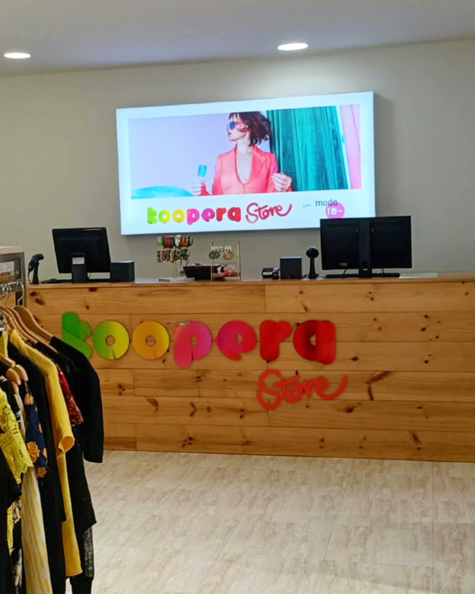RedKoopera's tweet photo. La Koopera Store de la calle Trinitat se ha puesto guapa. 💚

Después de unas semanas de reforma, ya estamos abiertos y tenemos muchas ganas de verte

📍 C/ Trinitat, 34 · Castelló

#KooperaStore #ModaSostenible #SegundaMano #EconomíaCircular https://t.co/SiKYGwtFTL