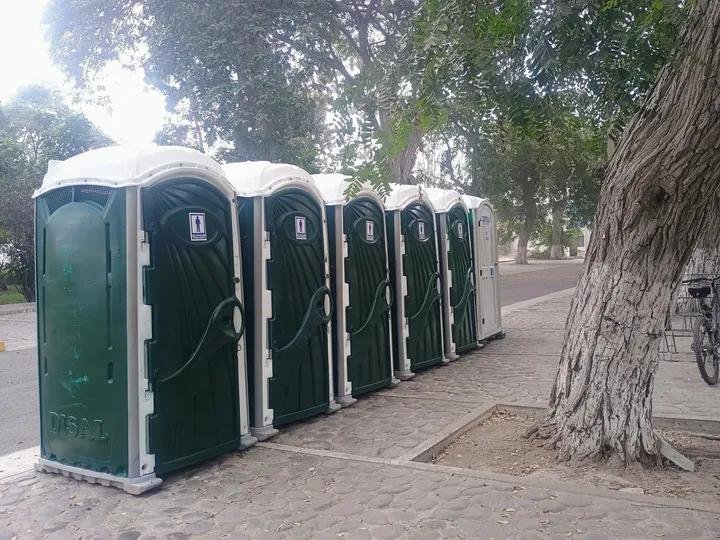 LibersadEirl's tweet photo. Si estás organizando un evento, fan zone, bar o espacio para ver los partidos, anticiparse hace la diferencia.📝🚻

En LIBERSAD ♻️ contamos con distintas soluciones sanitarias según el tipo y tamaño del evento:

✅Baños portátiles
✅Lavamanos 
✅Duchas y Urinarios https://t.co/Ez8hhnVcBr