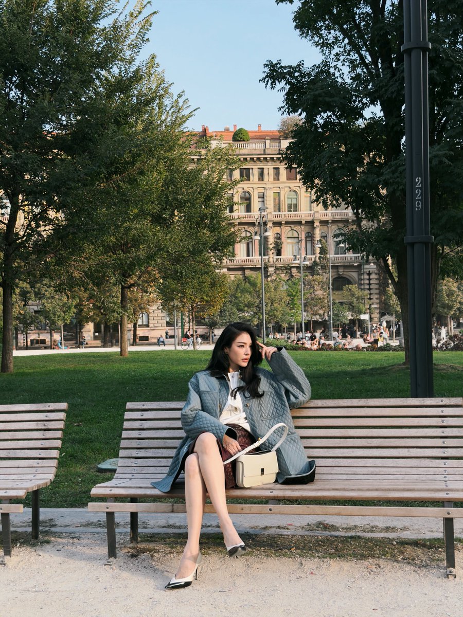 FFabel_Ent's tweet photo. FAYE × FERRAGAMO SS27 ✨

@Ferragamo @malisorn00 

#FerragamoXFaye
#FerragamoSS27
#Ferragamo
#FerragamoCaraBag https://t.co/GvgfNTHF7U
