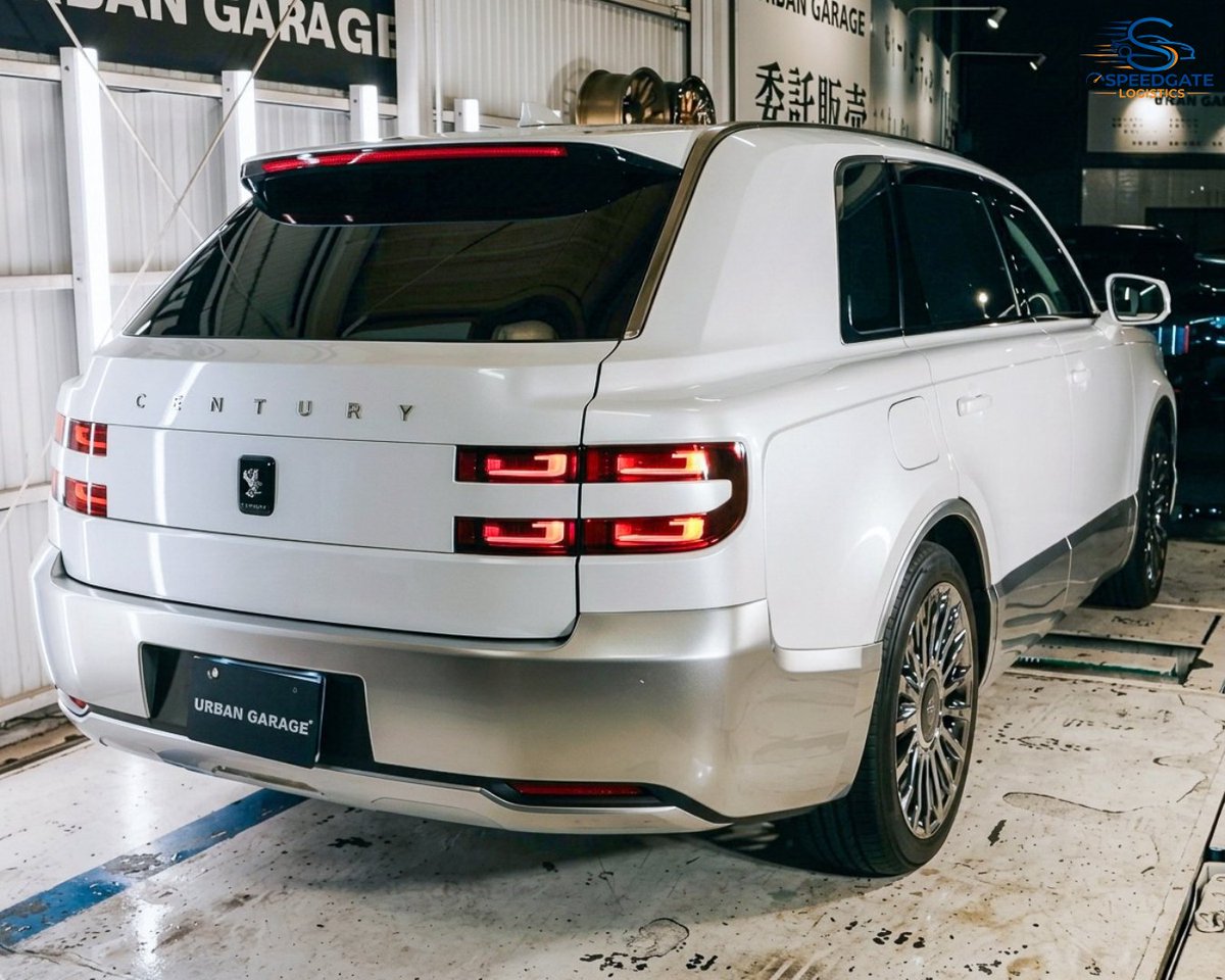 Speedgate_ke's tweet photo. Toyota Century Base Grade

The perfect definition of QUIET LUXURY 😎🥂

Year: 2023   II   Color: Pearl   II   Doors: 5   II   Engine: 3500cc   II   Mileage: 19,000 km, 4WD   II   Fuel: Plug-In Hybrid

Estimated Cost from Japan to Mombasa, Kenya : KES 42M https://t.co/ulS6ciETJE