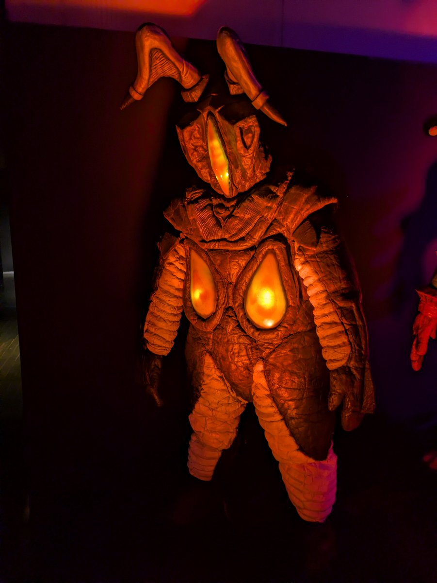 MIXIMjee's tweet photo. シリーズを重ねた末に、この歳で帰ってきても当時のヒーローがいてくれるウルトラマンってすげぇよなぁ( ◜௰◝ ) https://t.co/d7TsCMJ2yf