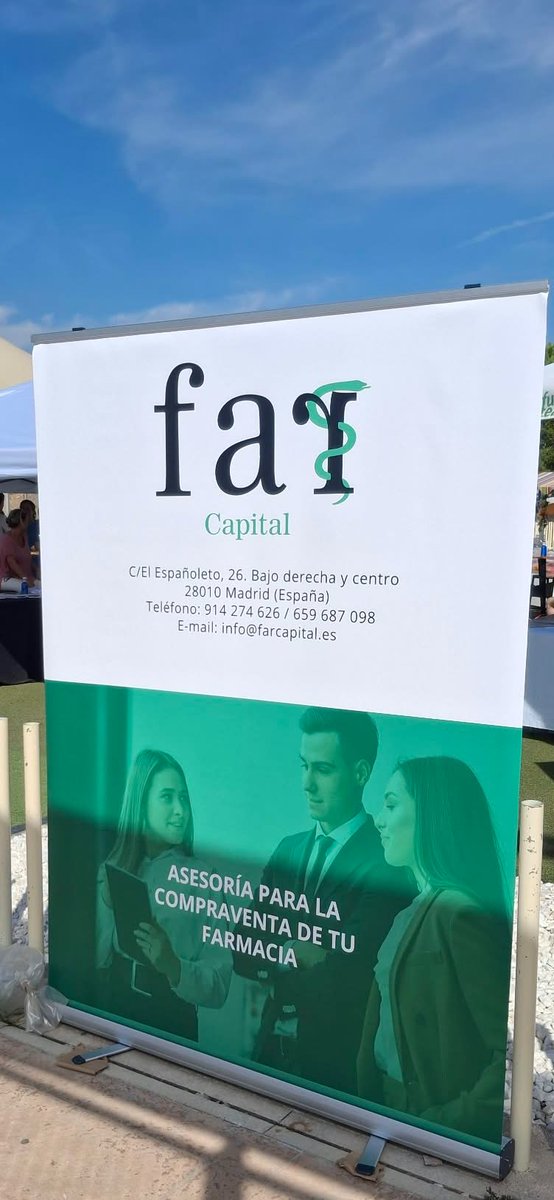 capital_far's tweet photo. 🎾 Solidaridad, deporte y farmacia volvieron a darse cita en Madrid.
La 6.ª edición del Torneo Solidario de Pádel del @COFMadrid y @Amafesemueve  reunió a cerca de 140 jugadores y recaudó 7.900 € para el proyecto Farmacias que acompañan: https://t.co/xJYj1XocWV https://t.co/ku91sJ56Aw