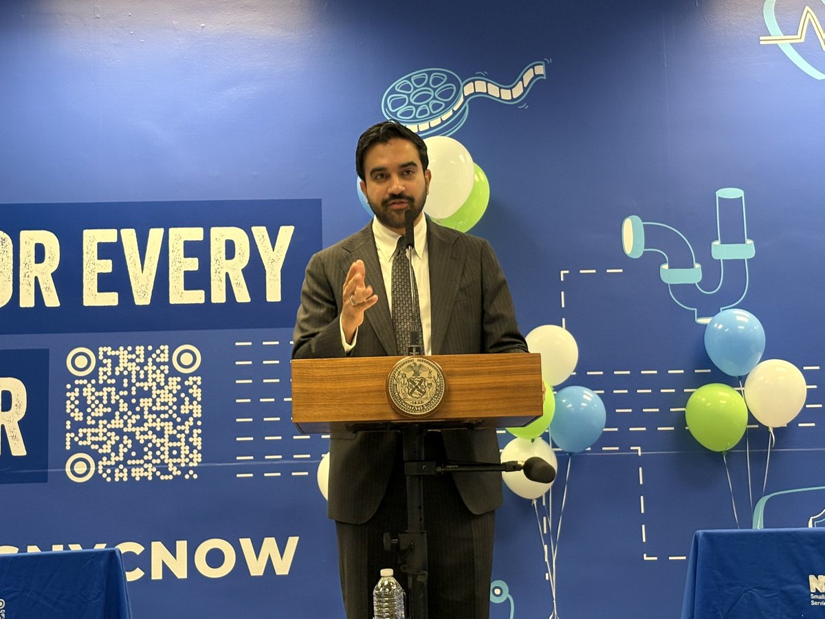 JosieStratman's tweet photo. Mayor Mamdani says he would “love to” campaign alongside AOC, as well as with Gov. Hochul. 

“Generally, my focus is New York City. What I will say is that I'm incredibly excited to be out there and my support for Governor Hochul.” https://t.co/bT9veu57cO
