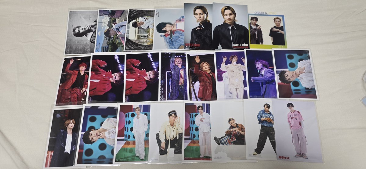 01reiene28's tweet photo. ワンエン M!LK  超特急  BUDDiiS  スパドラ  生写真 EBiDAN ICEx げんじぶ 交換

譲  画像参照

求   桜木雅哉、筒井俊旭、JOKER生写真ハル＞REI

同異種何でも検討します⭕
郵送または超特急11/25手渡し https://t.co/3n1nOfL8Y1