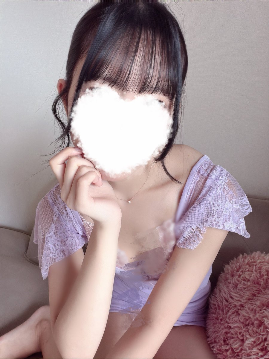 koharu_cc's tweet photo. 今日はありがとう💌⸝꙳.⋆
感謝の気持ちでいっぱいすぎる…🥹

明日も16時からいます🐰♡ https://t.co/OvxY3PYx2C