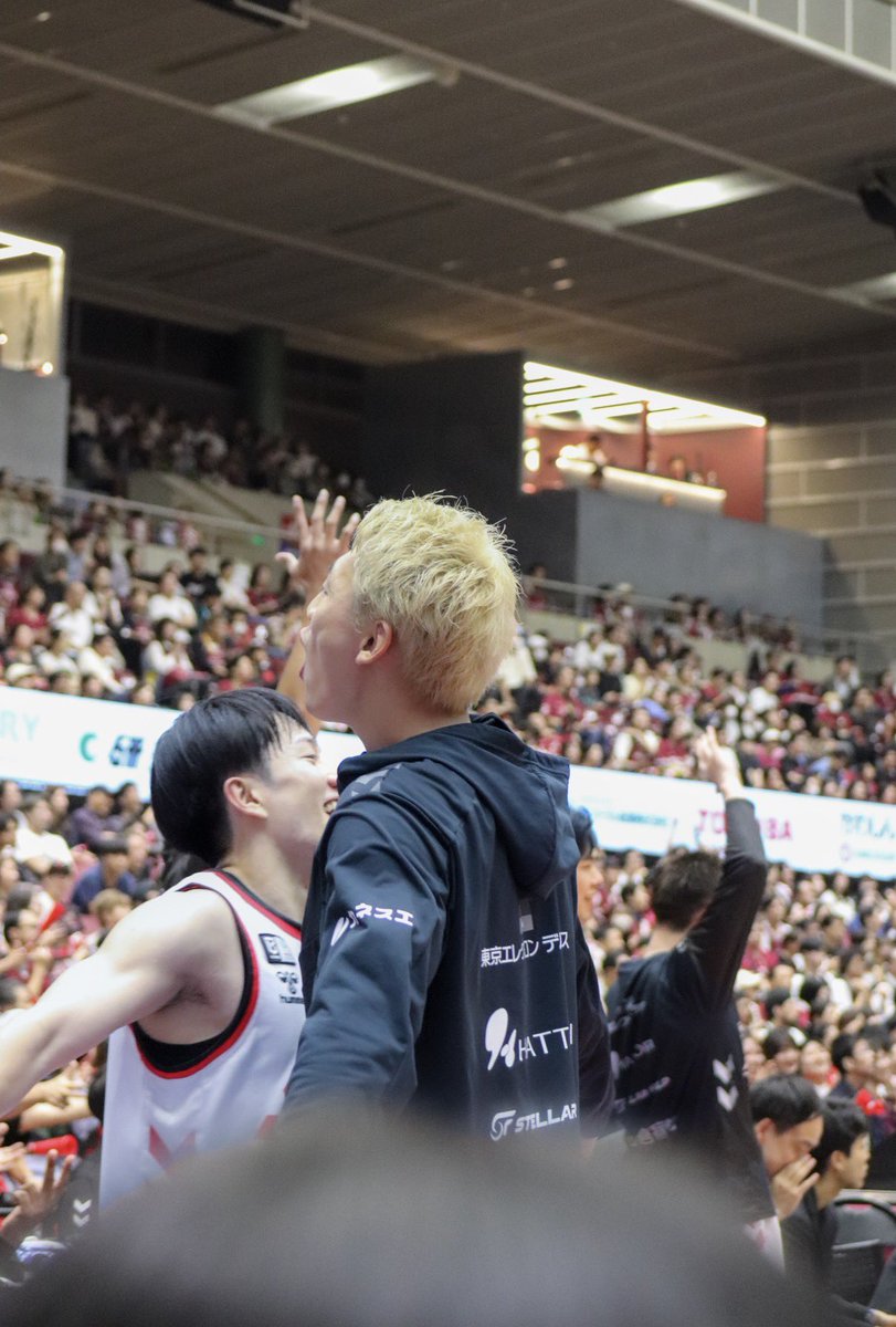 im_az30's tweet photo. 95年組いつもシンクロしててかわいい❤️‍🔥 https://t.co/bEgYUjGjOl