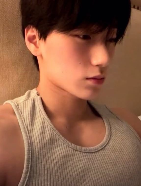 thereckles21's tweet photo. “ แล้วหนูทำอะไรผิด ” https://t.co/ANsvURXEG0