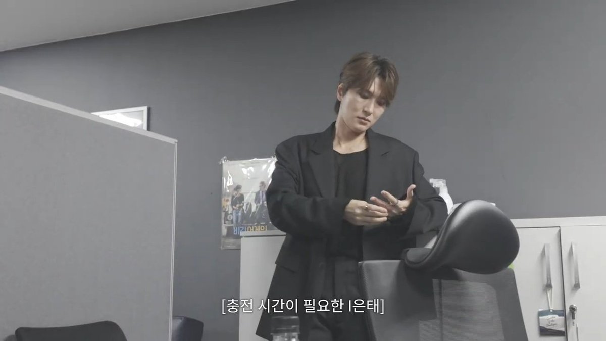 hisun0422's tweet photo. 확신의 I https://t.co/upuYhtOhq4