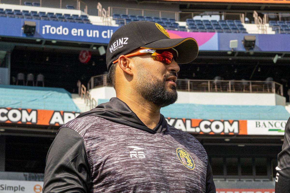 leones_cbbc's tweet photo. Otras incorporaciones de lunes: 

- Alix Hernández (RHP) 
- Arturo Nieto (C) Invitado 

📸 @danopv_ 

#CaraquistaSoy🦁 https://t.co/rBn8rJnh5A