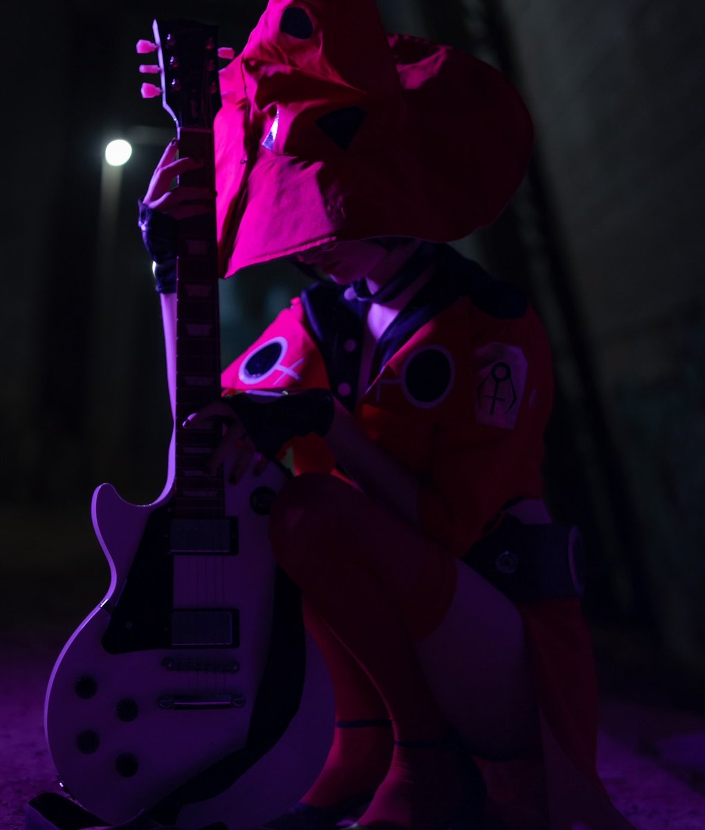 Columbidae_cos's tweet photo. ♫ “At least you made it to the bridge." ♫
                    {📸: @/dapper.arts} https://t.co/6Z83tHV7EL