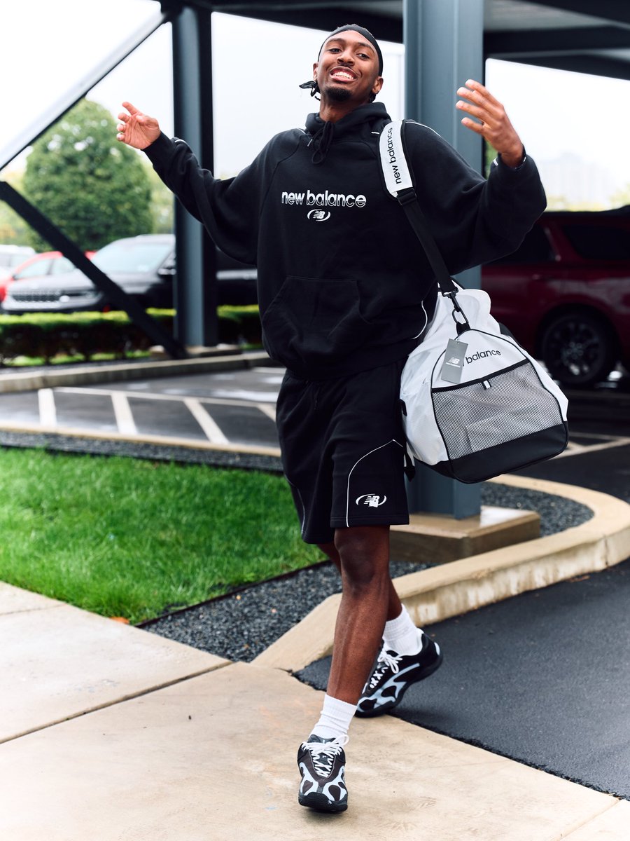 sixers's tweet photo. the season starts now. 🔓 https://t.co/VPFBnY5HSM