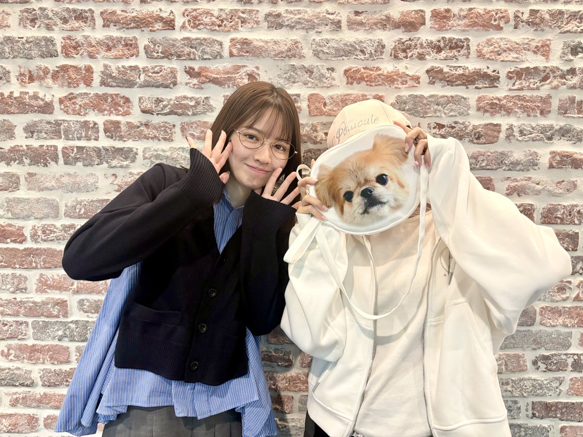 fz_annX's tweet photo. この後深夜24時〜
　╭━━━━━━╮
　　ＦＲＵＩＴＳ
　　ＺＩＰＰＥＲ
　　－ＡＮＮＸ－
　╰━━━━━━╯

🧡鎮西寿々歌🩷松本かれん
生放送でお届けします！

📻radiko 
https://t.co/3GdNL6XYOO 

📱ANNJAM
https://t.co/ZGDTFiXIbV

💌 fz@allnightnippon.com
 #ふるっぱーANNX https://t.co/zZ2s23pV9r