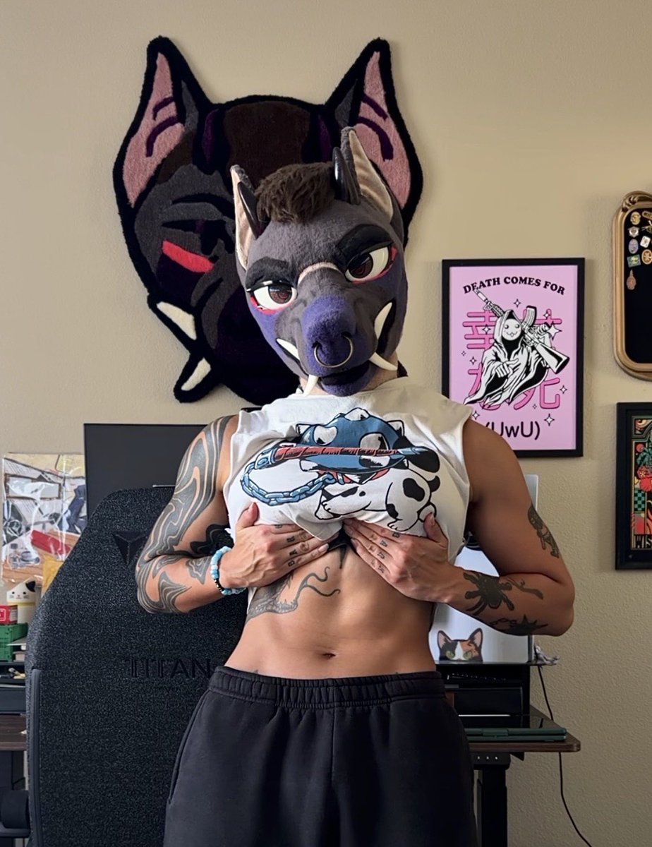 HellishHovnd's tweet photo. Woof so excited to return to the gym!
Haven’t been sick like that in a minute… not looking forward to the drop in my performance but I’ll bounce back https://t.co/dRaUuv4XsO