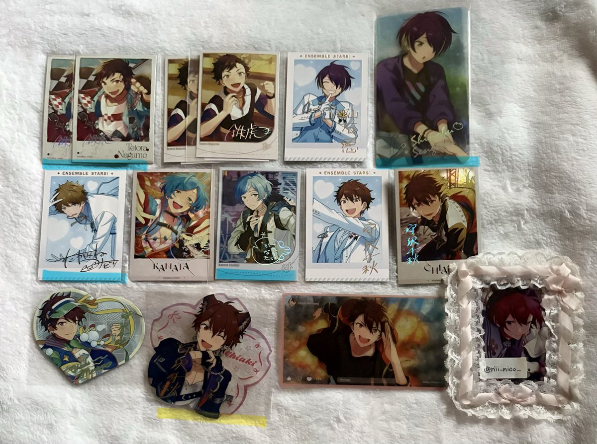 riii_nico_'s tweet photo. 【 交換 】 あんスタ 中国 韓国 花伴 クリアカード 星幻 招募 ポラロイド 写真カード 

譲① 英智 渉 桃李 弓弦 北斗 スバル 真 真緒 鉄虎 忍 翠 奏汰 千秋 一彩 藍良 巽 

⬇️ https://t.co/2j3E6OMPI1