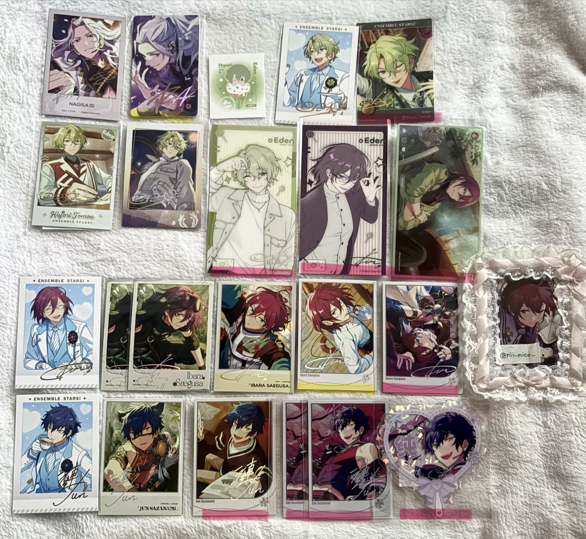riii_nico_'s tweet photo. 【 交換 】 あんスタ 中国 韓国 花伴 クリアカード 星幻 招募 ポラロイド 写真カード 

譲② 凪砂 日和 茨 ジュン 燐音 HiMERU こはく ニキ 宗 みか ひなた ゆうた

⬇️ https://t.co/fjtc9daa0p