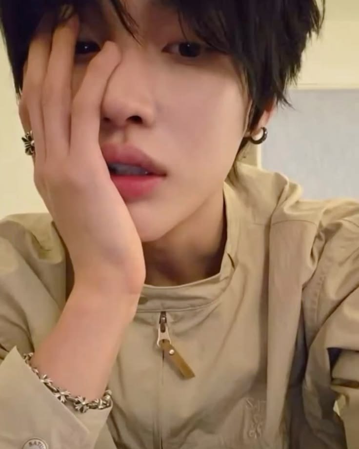 bubereunji's tweet photo. เดินเซเว่นแล้วเจอน้องแนน (แฟนต้า🥺🥺) https://t.co/ht0NOuLGpb