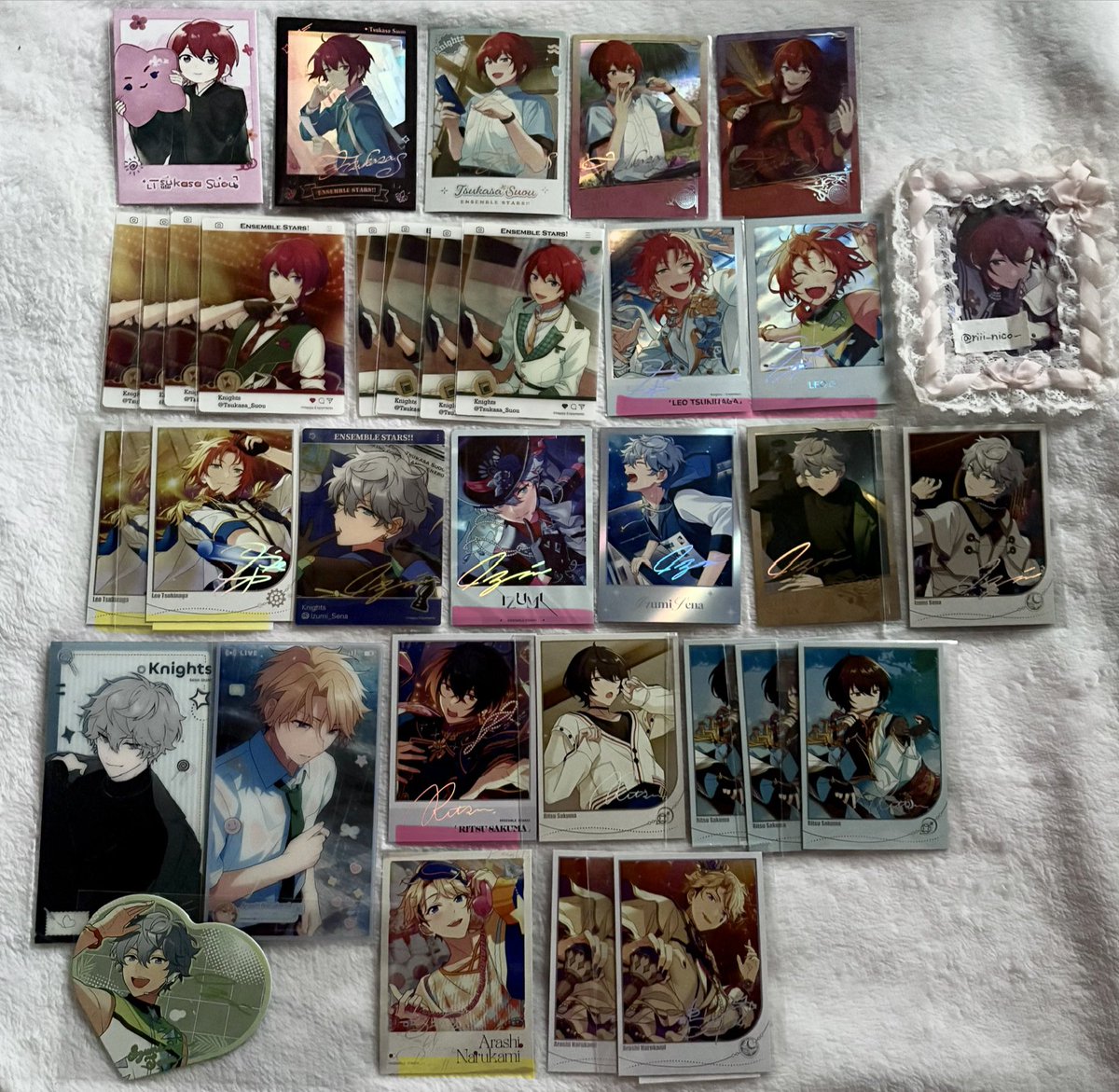 riii_nico_'s tweet photo. 【 交換 】 あんスタ 中国 韓国 花伴 クリアカード 星幻 招募 ポラロイド 写真カード 

譲④ 司 レオ 泉 凛月 嵐 夏目 つむぎ 宙 斑 章臣 陣 

⬇️ https://t.co/IQeVWI3Szg