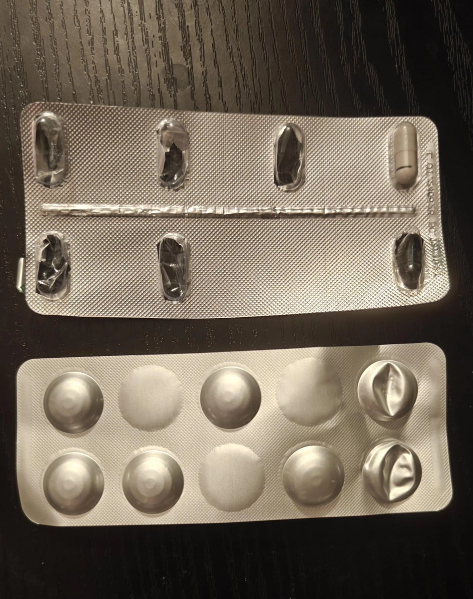 HasnaMatBhai's tweet photo. Hey @grok, is there some actual science behind this packaging or did they just have extra aluminium to use? 😭 https://t.co/xuqxotvjDq