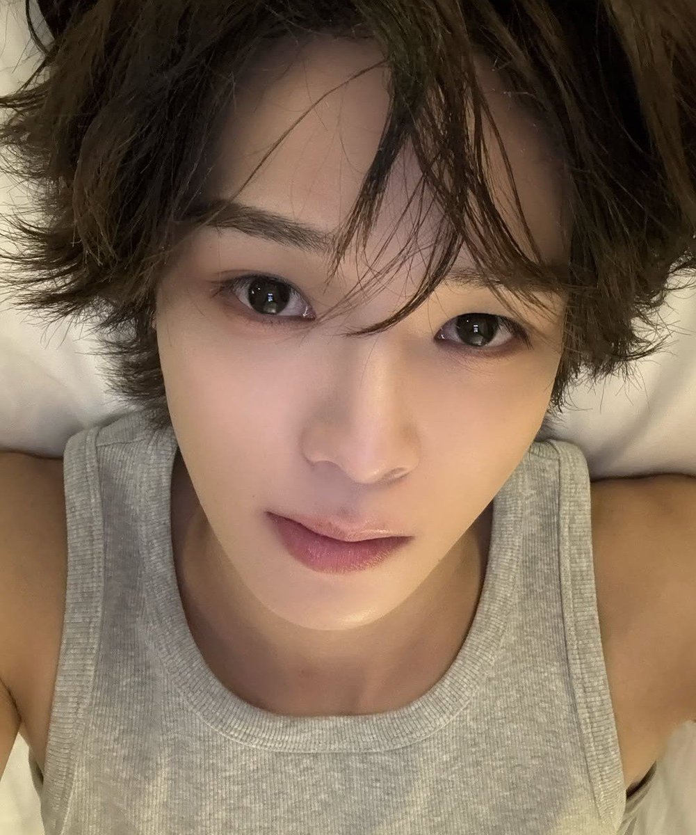AyaaaFiat's tweet photo. 🚨⚡📢投票最終日😱⚡〰️💣💥
Kくん３１位だって🚨🚨🚨
Kペン急いでぇ〰️😭🗳️🗳️🗳️
#andTEAM #andTEAM_K 
@TOP100KPOP https://t.co/VoASvPqvUS