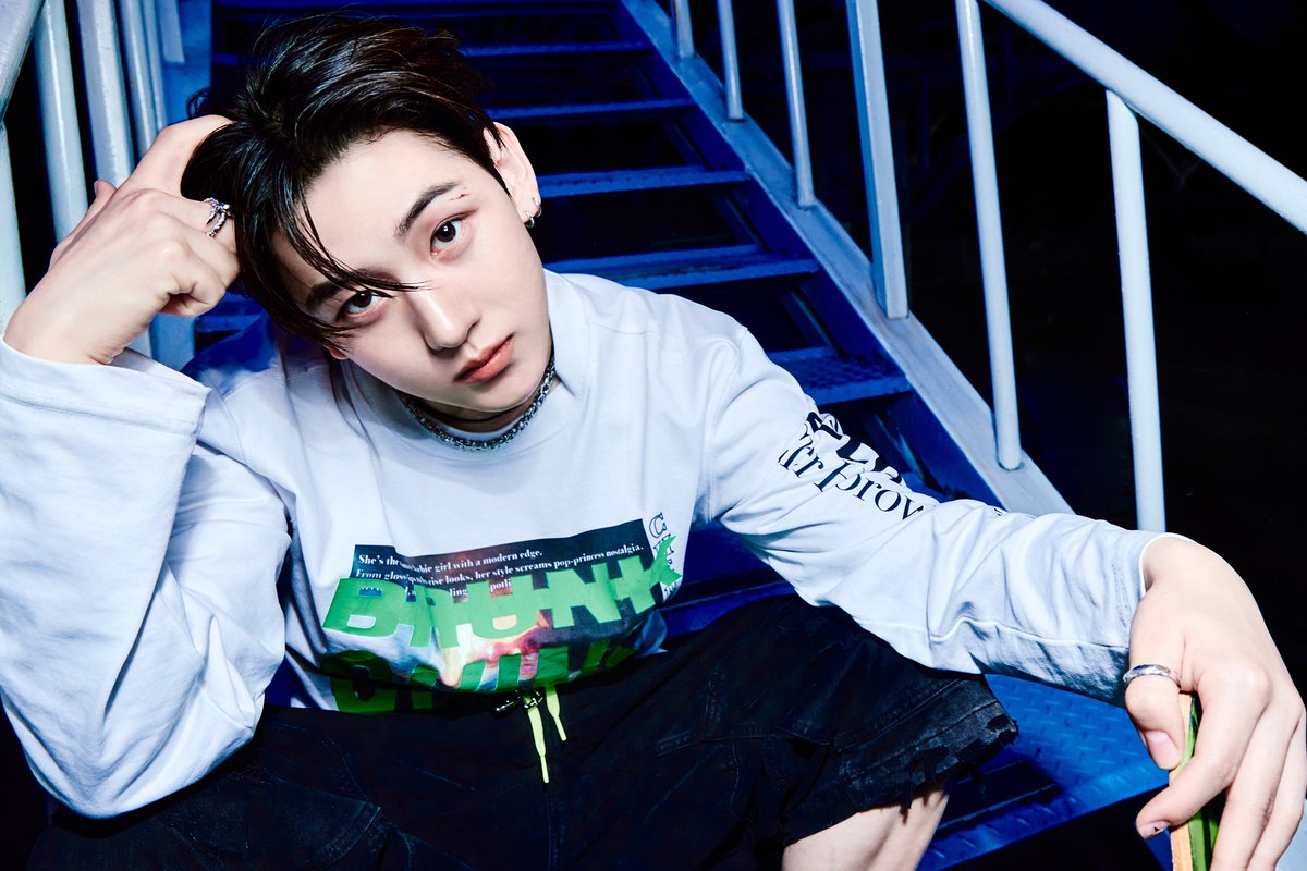 kickflip_jype's tweet photo. Kick Off The Wall ver. 💥
Jump on the board and now we lose control

KickFlip The 5th Mini Album "KICK OFF THE WALL Pt. 1"
2026.10.06 6PM (KST) Release!

#KickFlip #킥플립
#계훈 #Kyehoon
#KICKOFFTHEWALL_Pt1 https://t.co/uPMWLOvTVX