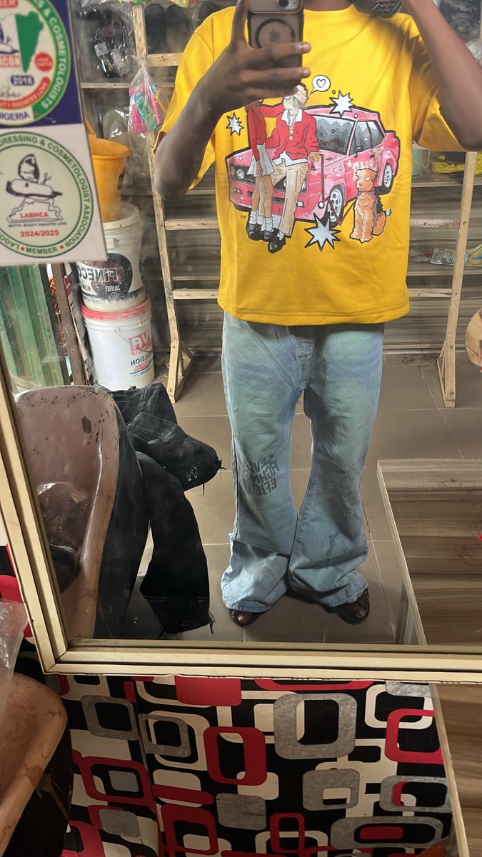 raheemotic's tweet photo. Clothes I bought at Yaba 🛒🛍️
Thank you Elon 🥹❤️ https://t.co/IfENhZ9ln7