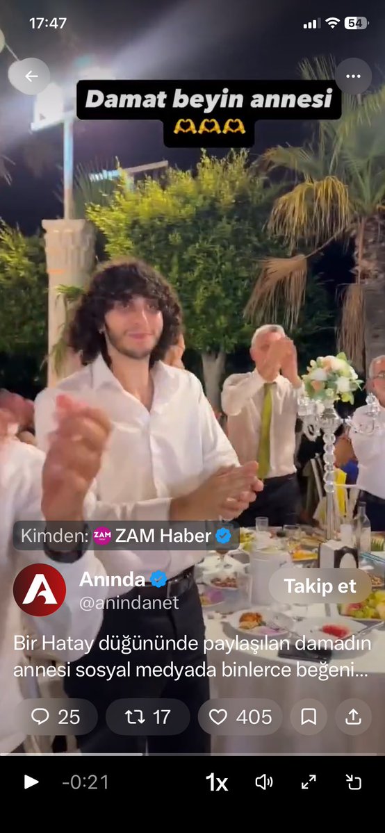 muartozer's tweet photo. @anindanet Puyol da düğünde https://t.co/Nfjex2YLz2