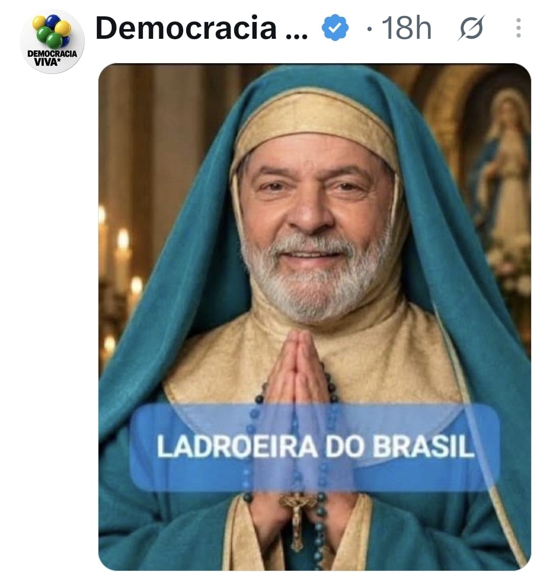 schmittpaula's tweet photo. Isso é fakenews! Não existe nenhum projeto do PT para mudar a santa padroeira do Brasil, parem com essas mentiras https://t.co/Fh1xVo4IHm