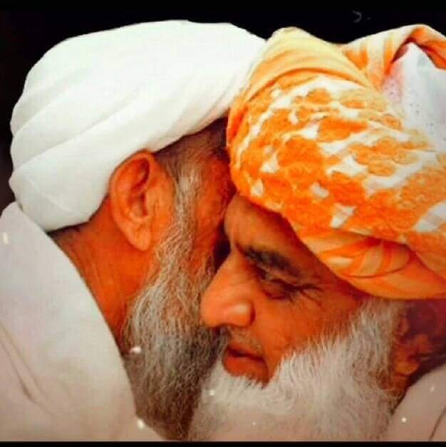 haqani_qasim's tweet photo. 28ستمبریوم شہادت ،،
قیام امن کیلئے اس دھرتی پر عدم تشدد کے فلسفے کو اپنا کر یوم تشدد کے خلاف ہر میدان پر ڈاٹ کر مقابلہ کرنے والا
 مولانا محمد حنیف  شہید ؒ نے اس دھرتی کو اپنے خون سے سیراب کیا ،
#یوم_شہادت_مولانامحمدحنیف https://t.co/22nXAYGDGE
