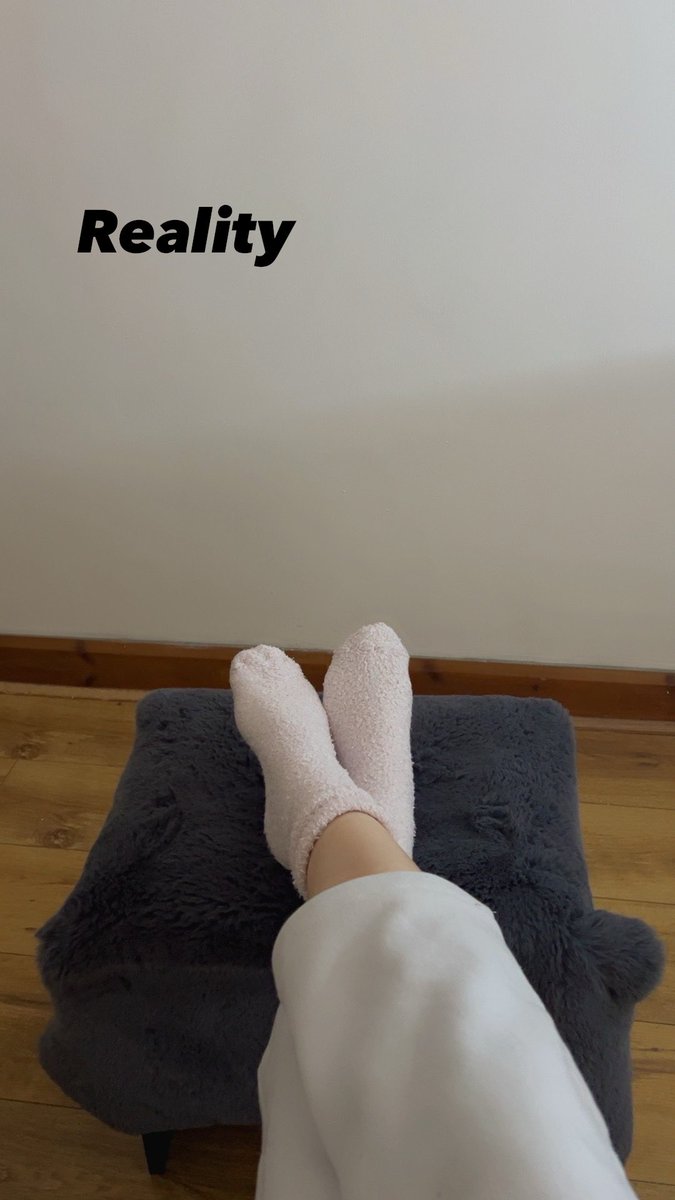 BrattyMiaXox's tweet photo. Fix it! 

Findom goddess domme uk feet worship Findomme Fuzzy socks 🇬🇧 https://t.co/FHyUosWLue