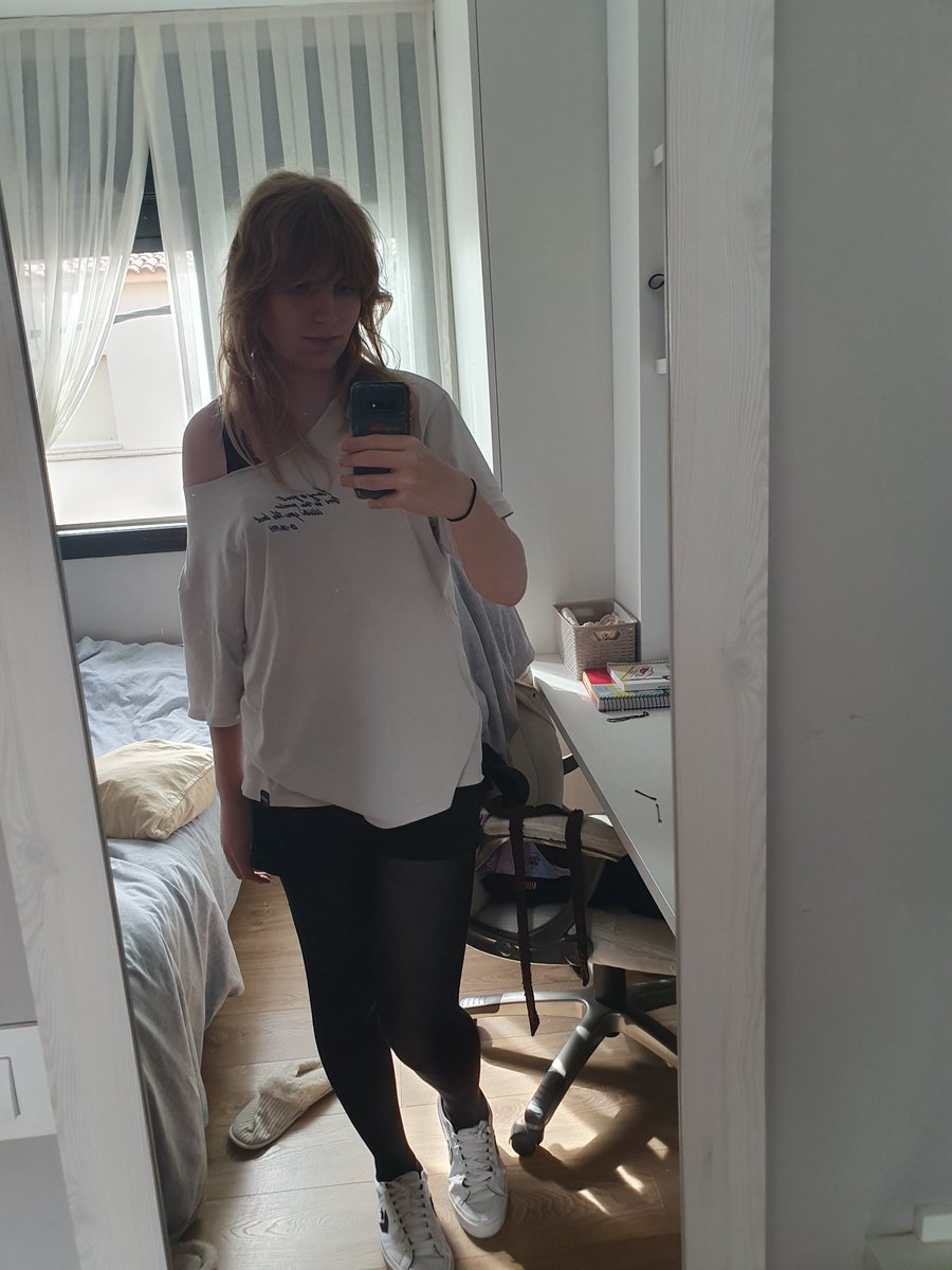 _____Bogdi_____'s tweet photo. First time girlmaxxing at university

Crec que hi hagut una mica d'euforia de gènere :3 això i molta vergonya >w< https://t.co/EhtCkV6UWX