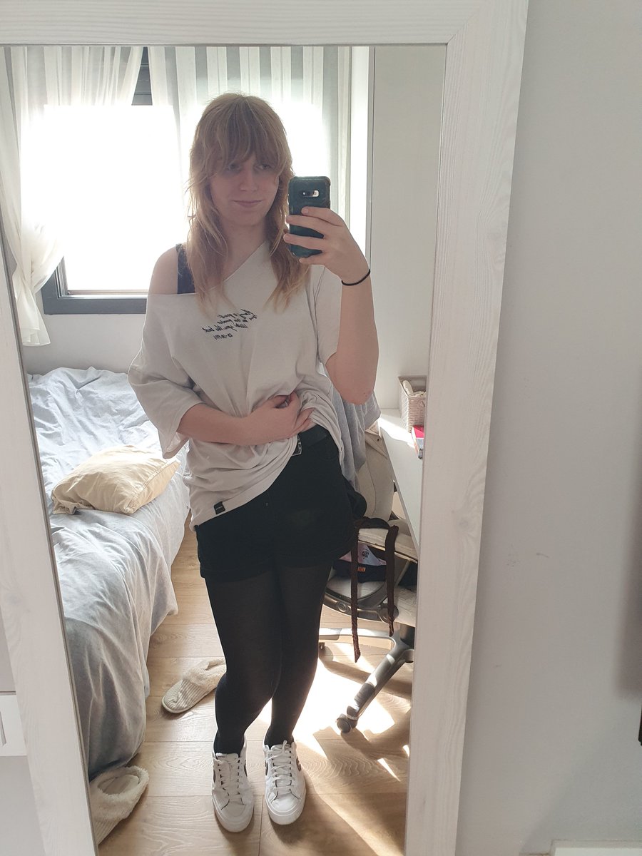 _____Bogdi_____'s tweet photo. First time girlmaxxing at university

Crec que hi hagut una mica d'euforia de gènere :3 això i molta vergonya >w< https://t.co/EhtCkV6UWX