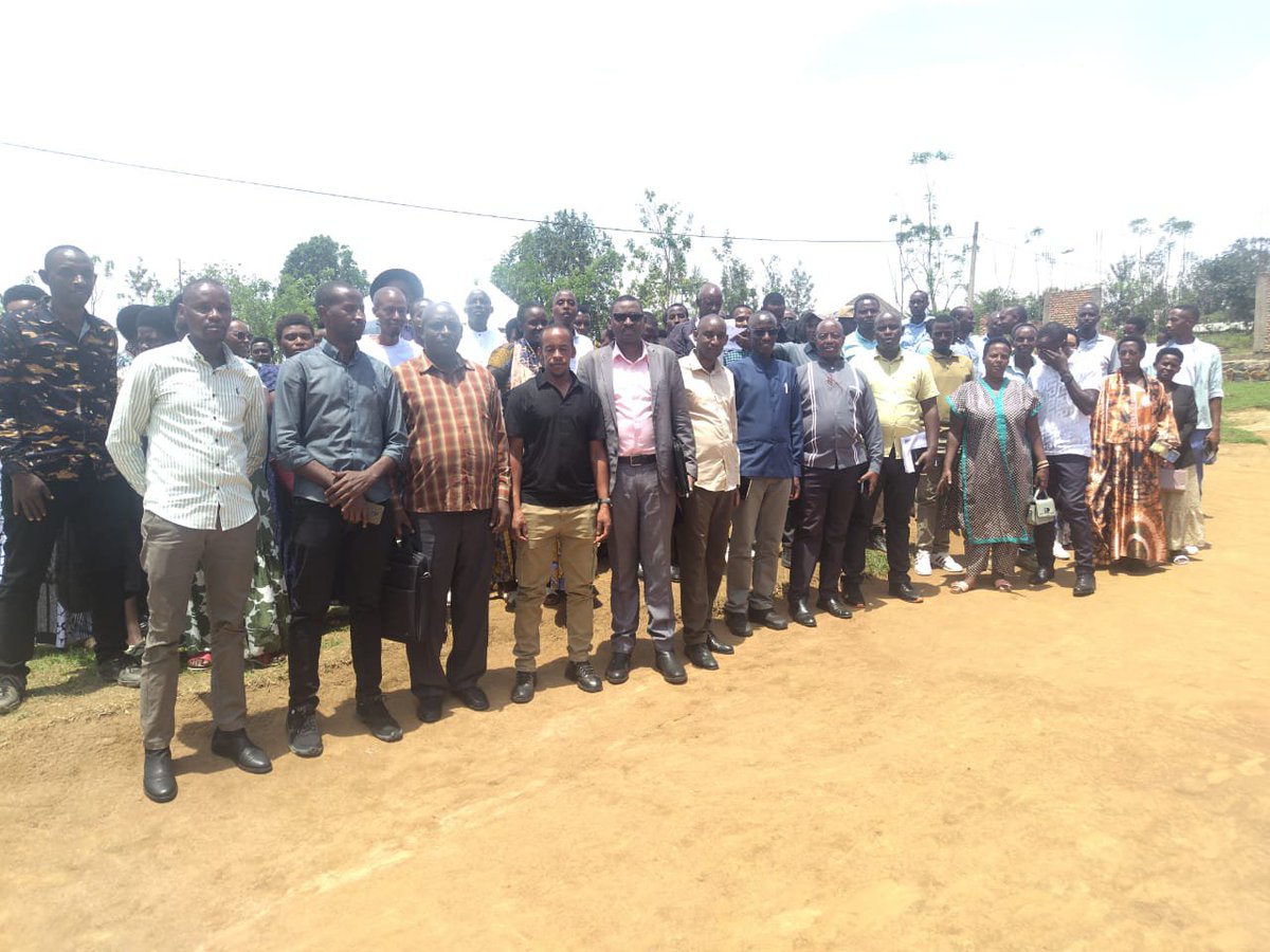 FrankKayiranga's tweet photo. Uyu munsi, muri @RwandaEast hatangiye amahugurwa y'abakorerabushake ba #NEC bazayobara  #amatora y'inzego zimitegekere y'Igihugu zegerejwe abaturage na yinama z'Igihugu, azaba guhera tariki 24/10 kugera 30/11/2026.
@RwandaElections https://t.co/8enZxqtVgD
