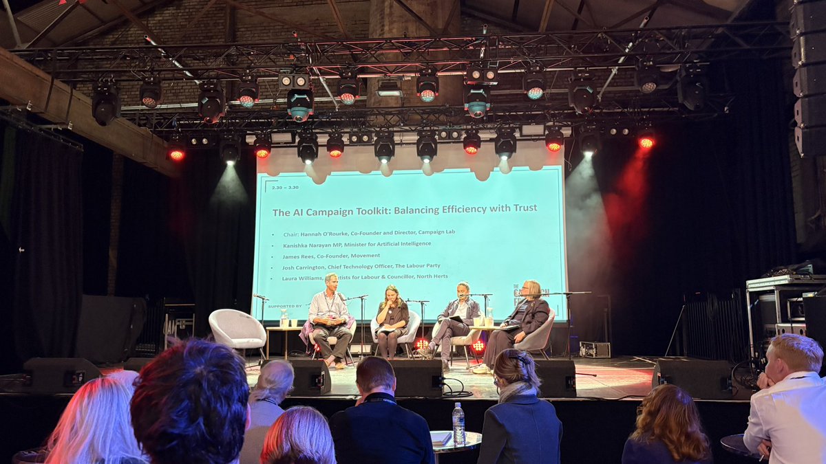 Scientists4Lab's tweet photo. We’ve just been at the fantastic Campaign Fringe put on by @campaignlab_, watching our SfL speaker alongside @KanishkaNarayan 🎉

Big thank you to CampaignLab for working with us this year and for another excellent fringe event. https://t.co/mGF2nlYztt