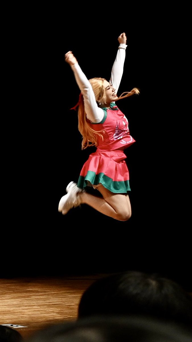 chibatan_dance's tweet photo. ⚠️コスプレ

アディソン、チアガールなのでたくさん跳びました！

📸ひよのんさん(@hiyono)
お写真ありがとうございます✨

#ヴァイブキャッツ
#コスダン https://t.co/IUFZBGmcpT