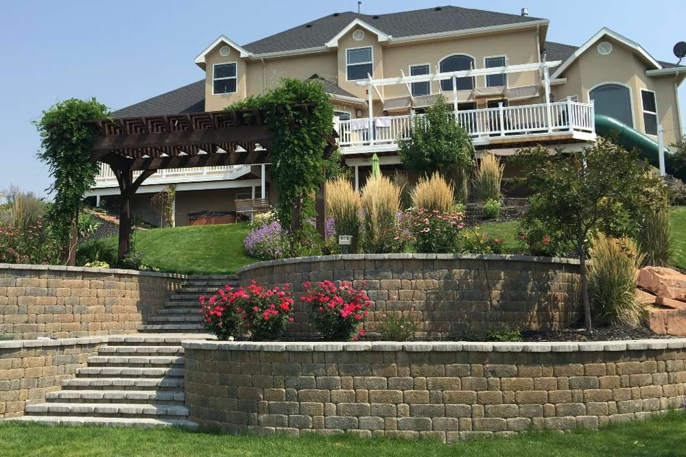 landcogroup's tweet photo. How Retaining Walls Safeguard Against Soil Erosion and Water Run Off…
VIEW TIPS... https://t.co/3xCTZCPHlC
#retainingwalls #retainingwall #walls #erosion #landscaping #lawncare #outdoorconstruction #burlington #florence #nky #northernkentucky #cincinnati https://t.co/pfqnr0iRjC