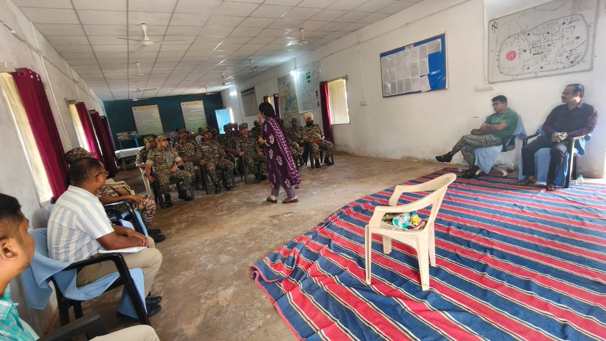80Crpf's tweet photo. 80 Bn CRPF conducted a Mental Health &amp; De-Addiction awareness session at  Chandameta camp   in colobration with Maharani Hospital,Jagdalpur. Troops were sensitized on stress management,emotional well-being, de-addiction, substance abuse, and behavioural &amp; social media addictions. https://t.co/rAI7e2XGhd