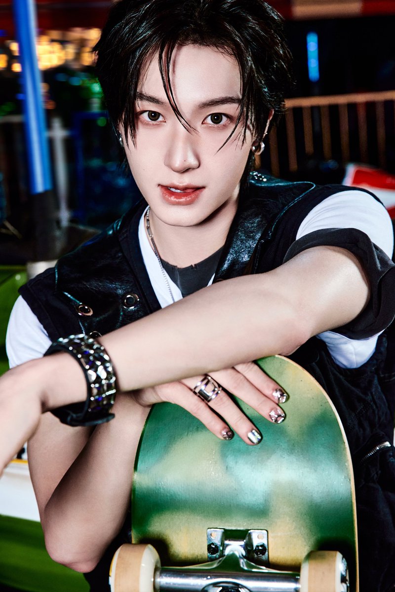 kickflip_jype's tweet photo. Kick Off The Wall ver. 💥
I'll be running till the sunrise

KickFlip The 5th Mini Album "KICK OFF THE WALL Pt. 1"
2026.10.06 6PM (KST) Release!

#KickFlip #킥플립
#동화 #Donghwa
#KICKOFFTHEWALL_Pt1 https://t.co/CfbolVwrV3