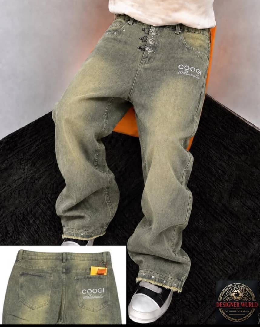 sinzu911's tweet photo. LUXURY BAGGY JEANS ALL AVAILABLE IN STORE..DELIVERY NATIONWIDE..YOU CAN REACH OUT TO US VIA  08162108607 https://t.co/oyGsz8RPSF